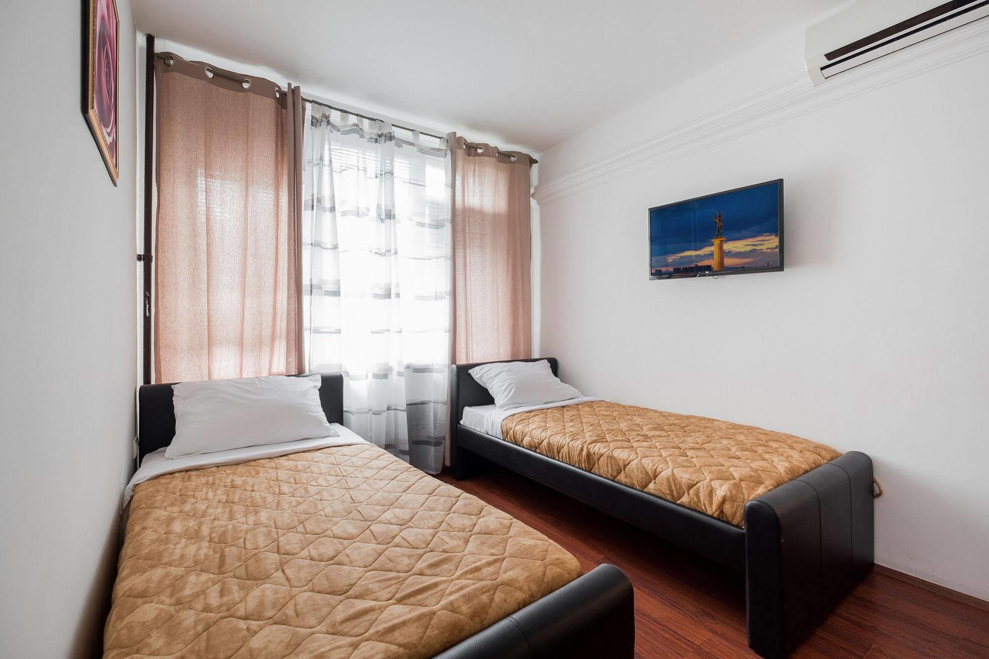 Downtown Apart Hotel Bane Belgrado Exterior foto